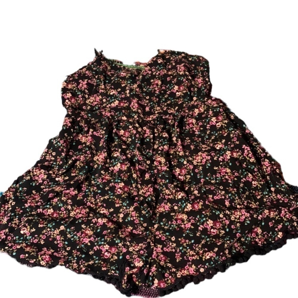 Forever 21 medium women’s romper, pit to pit 16", length 31"
